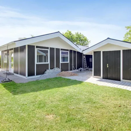 Holiday home Sigbrith - 350m To The Inlet In Western Jutland By Interhome
