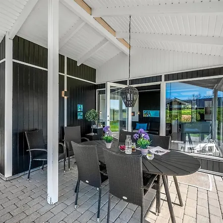 Sigbrith - 350m To The Fjord By Interhome